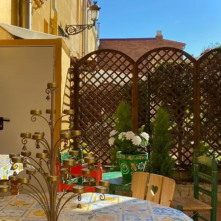 El Jardin De La Morena - Casco Historico - Vut Le 1205